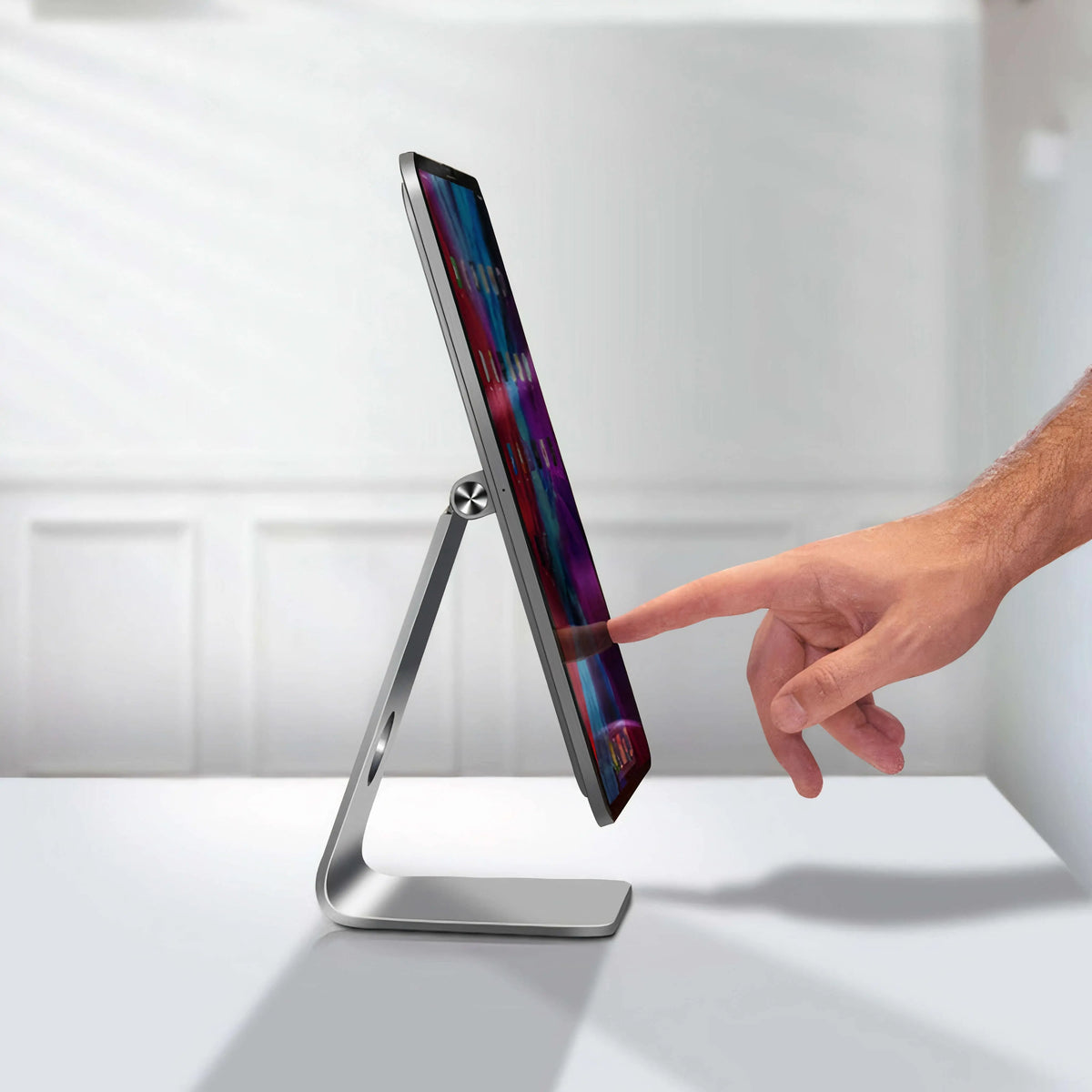 Magnetic Stand & Holder for iPad